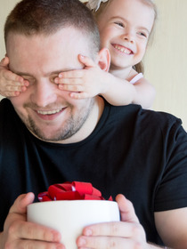 Celebrate father’s day 2022 - Gift ideas + tips
