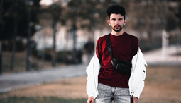 How can you buy the right fanny pack for yourself?